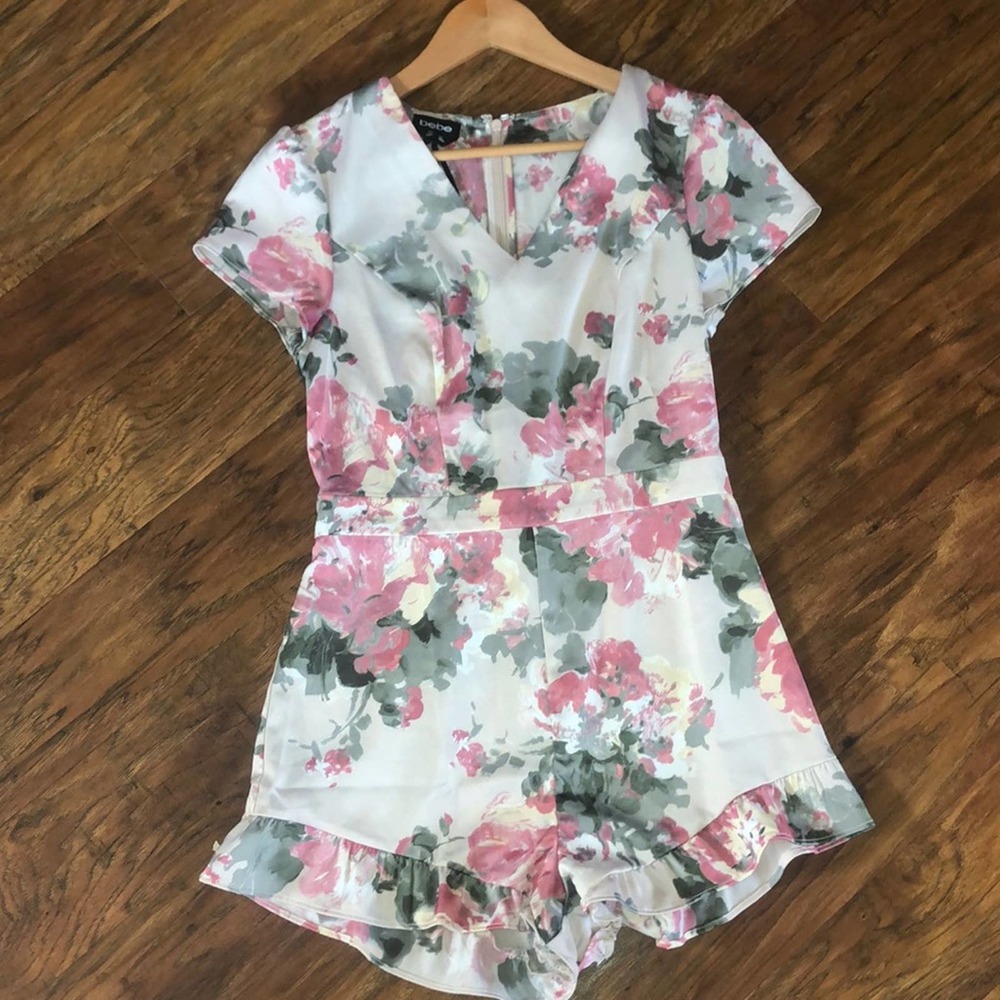 On Sale 🔴 BEBE Sheer Dream Floral Printed Romper